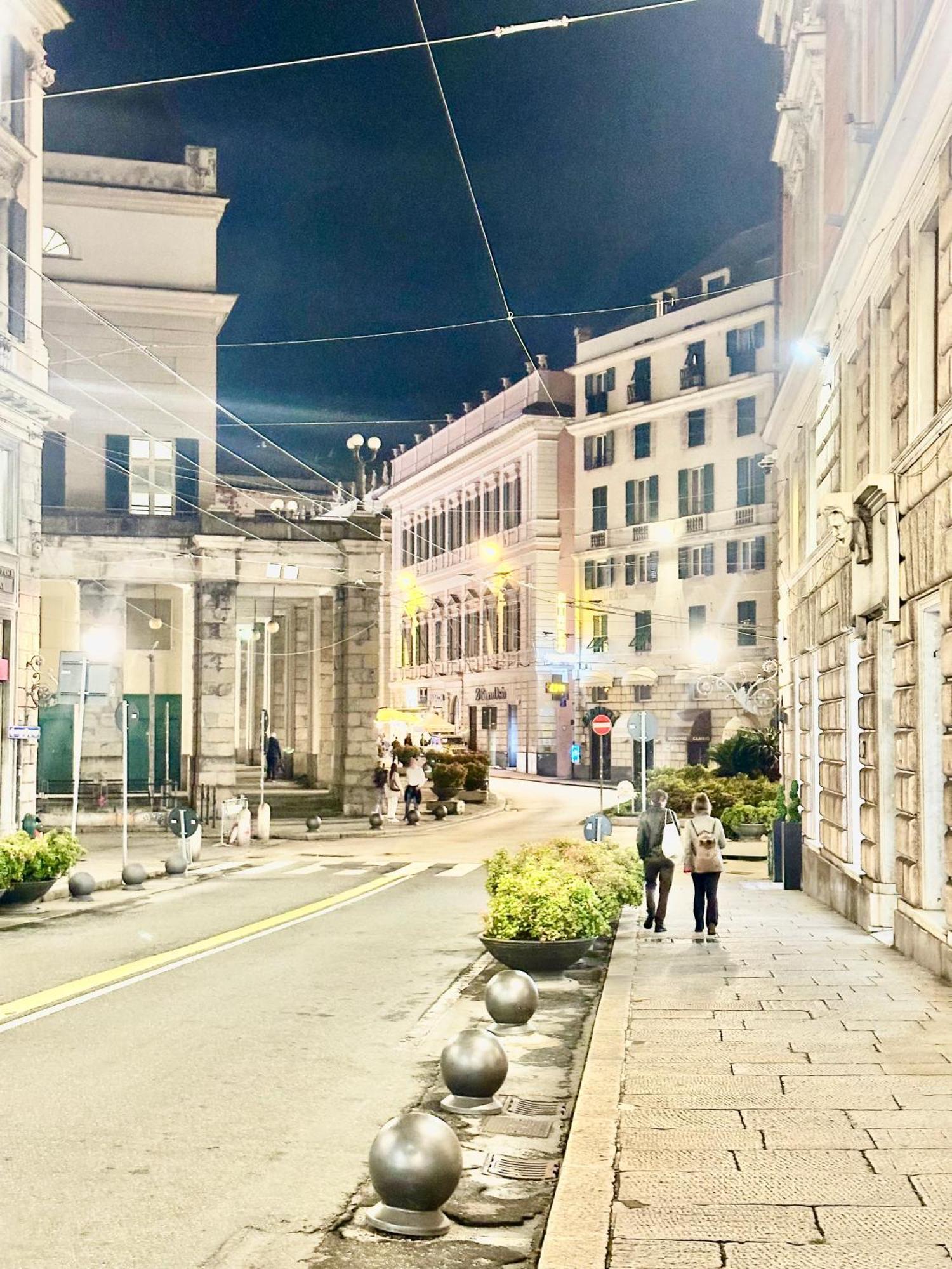 The Center * Genoa